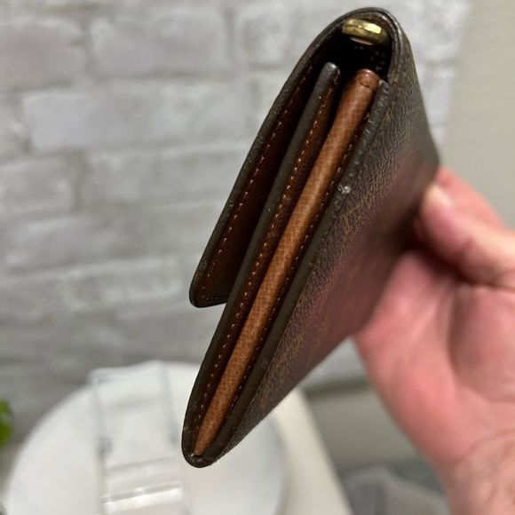 Louis Vuitton Brown Monogram Wallet - Picture 7 of 11
